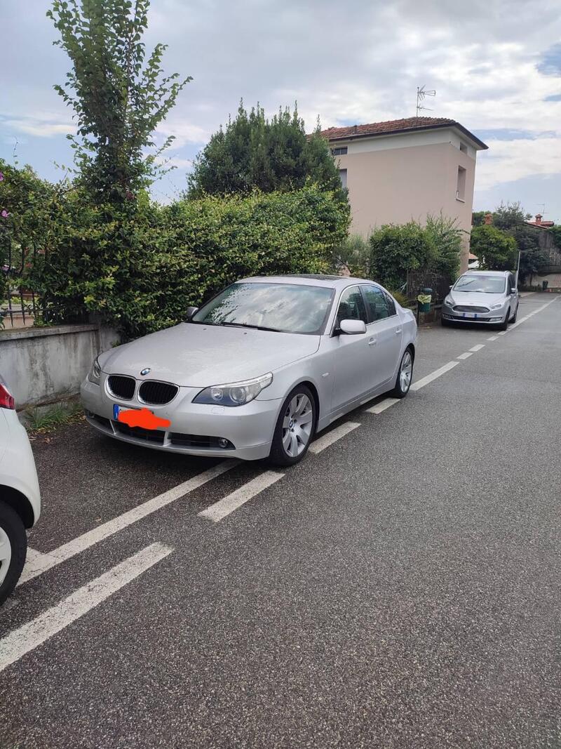 BMW Serie 5 530i cat Futura  del 2004 usata a Rodengo Saiano